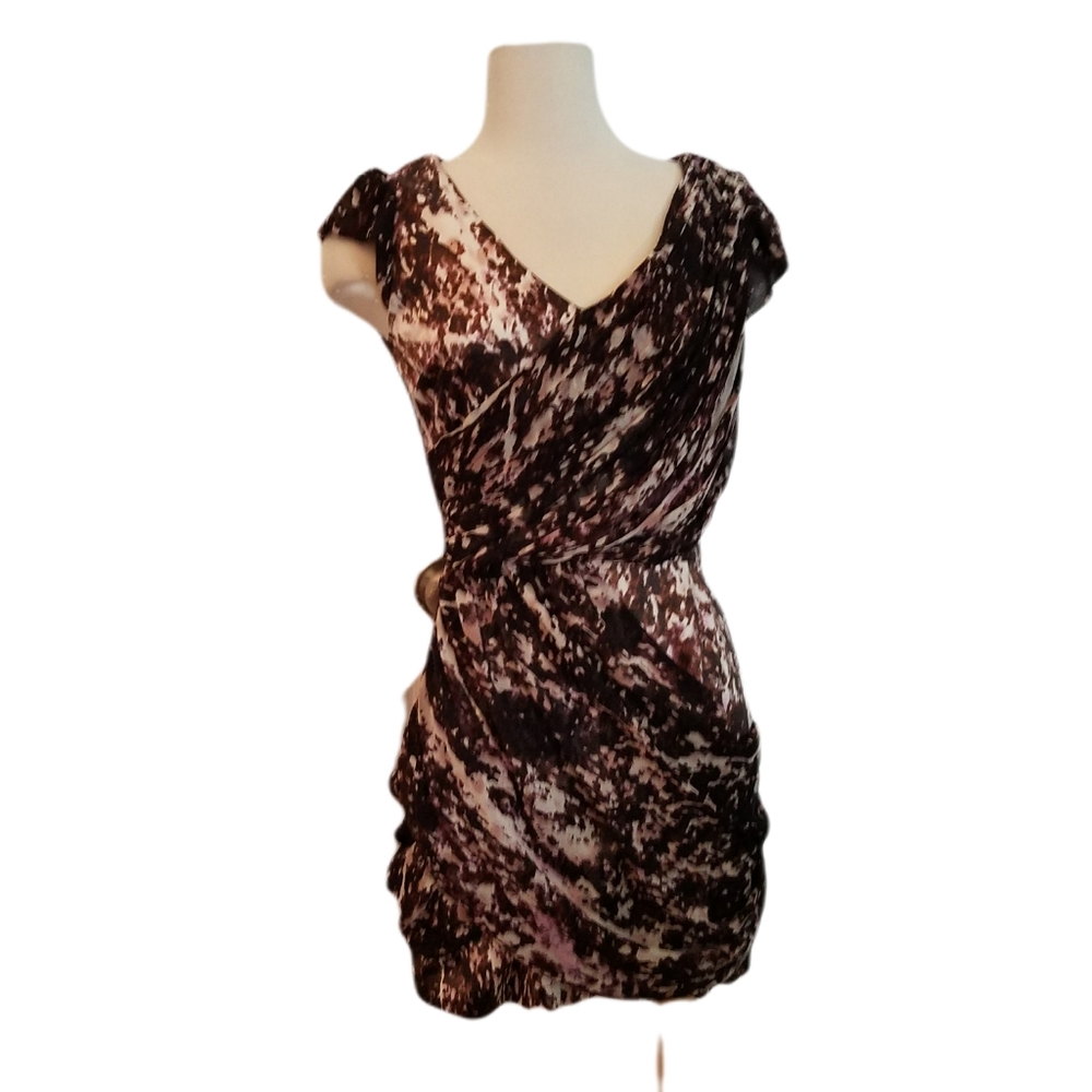 Lipsy London NWT Silky Mini Dress. SIZE 6